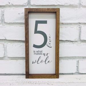 Farmhouse Wall Decor, Family of 5 Home Sign, Rustic Wooden Frame Decoration